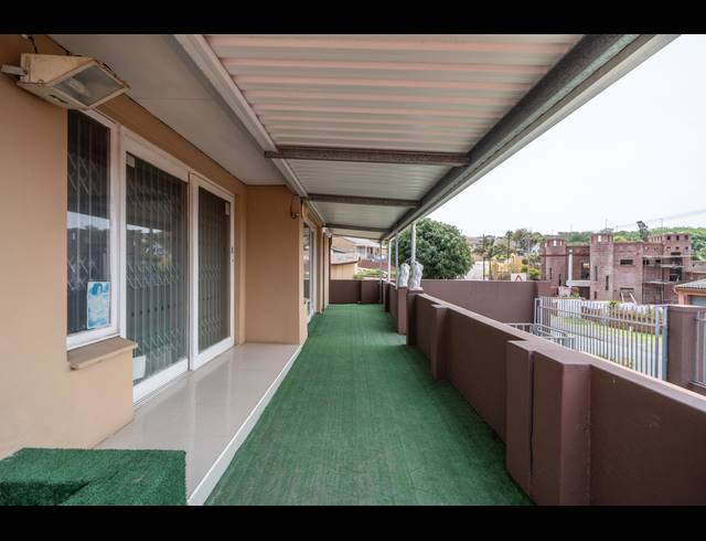 4 BEDROOM HOUSE FOR SALE IN SYDENHAM